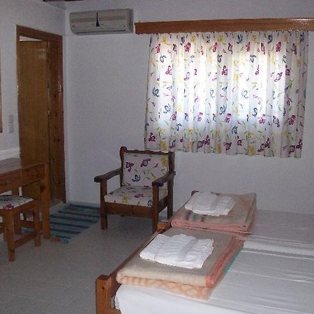 Varelis Archangelos  Exterior foto